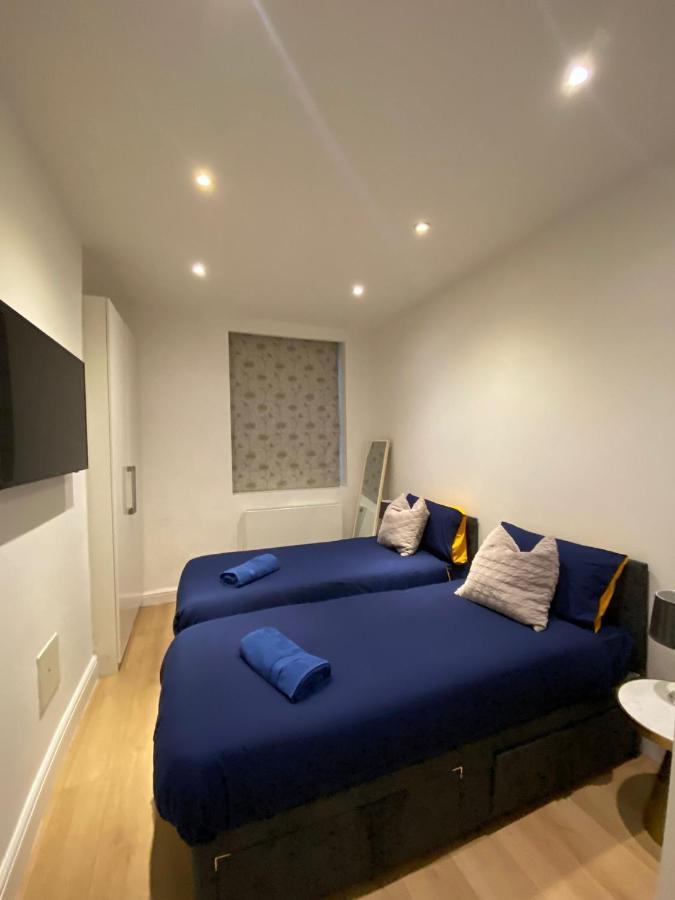 Elegant 2 Bed Flat In Chiswick Apartment Лондон Екстериор снимка